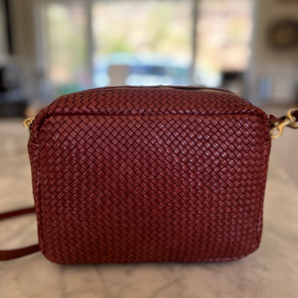 Discontinued Clare V Marisol Toffee Woven Crossbody Bag new / duster / box